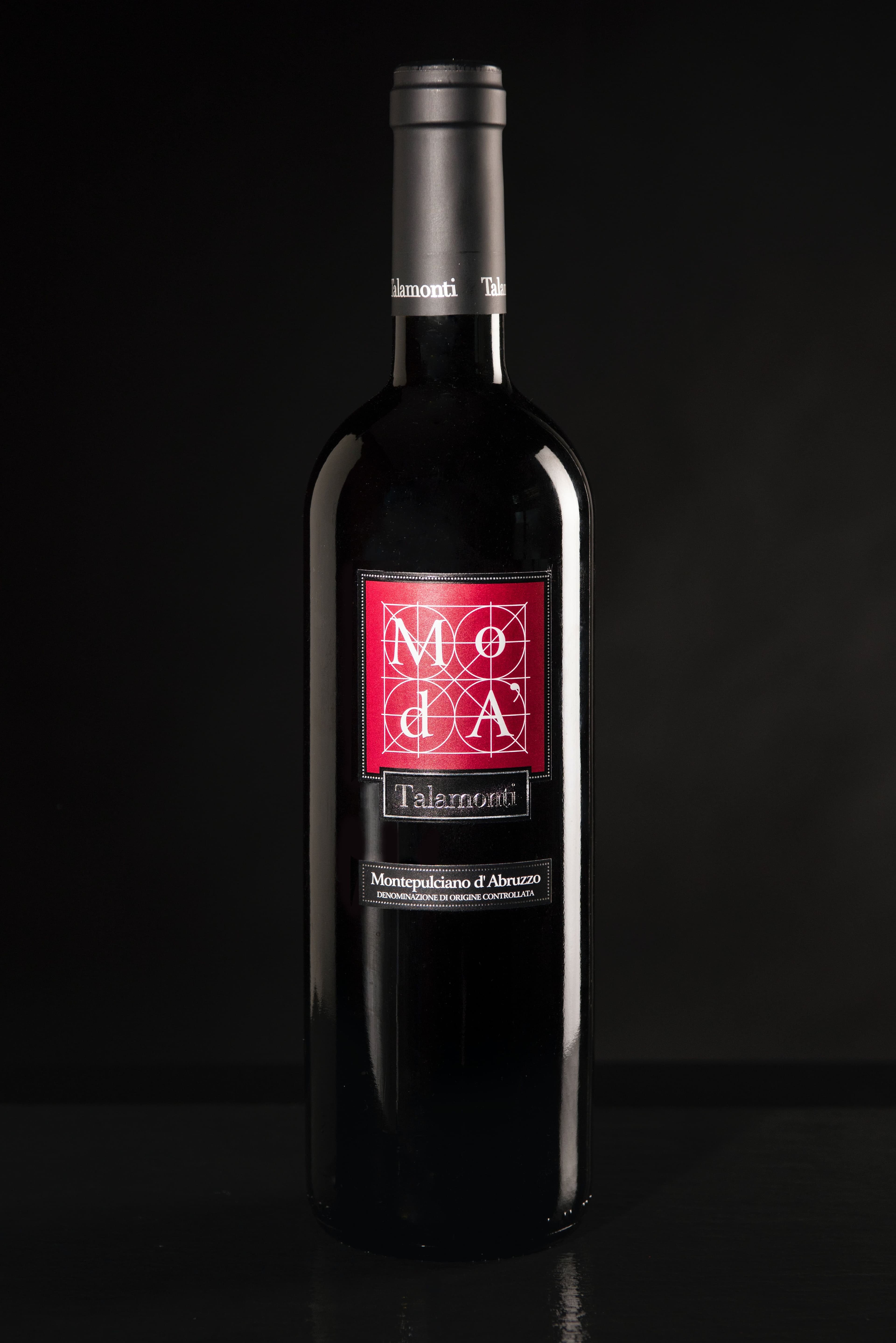 Image of a wine bottle